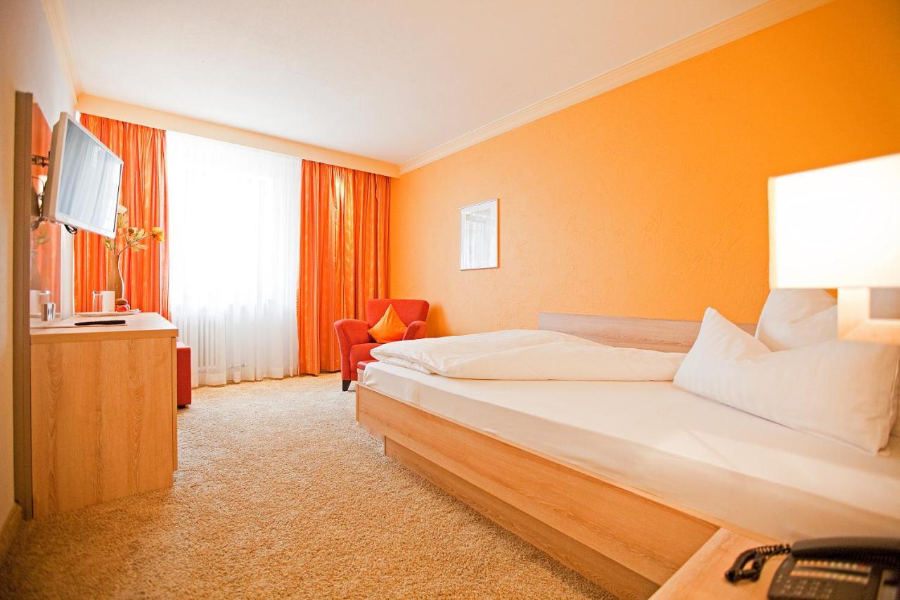 Hotel Krone Ohg Gerlingen Extérieur photo