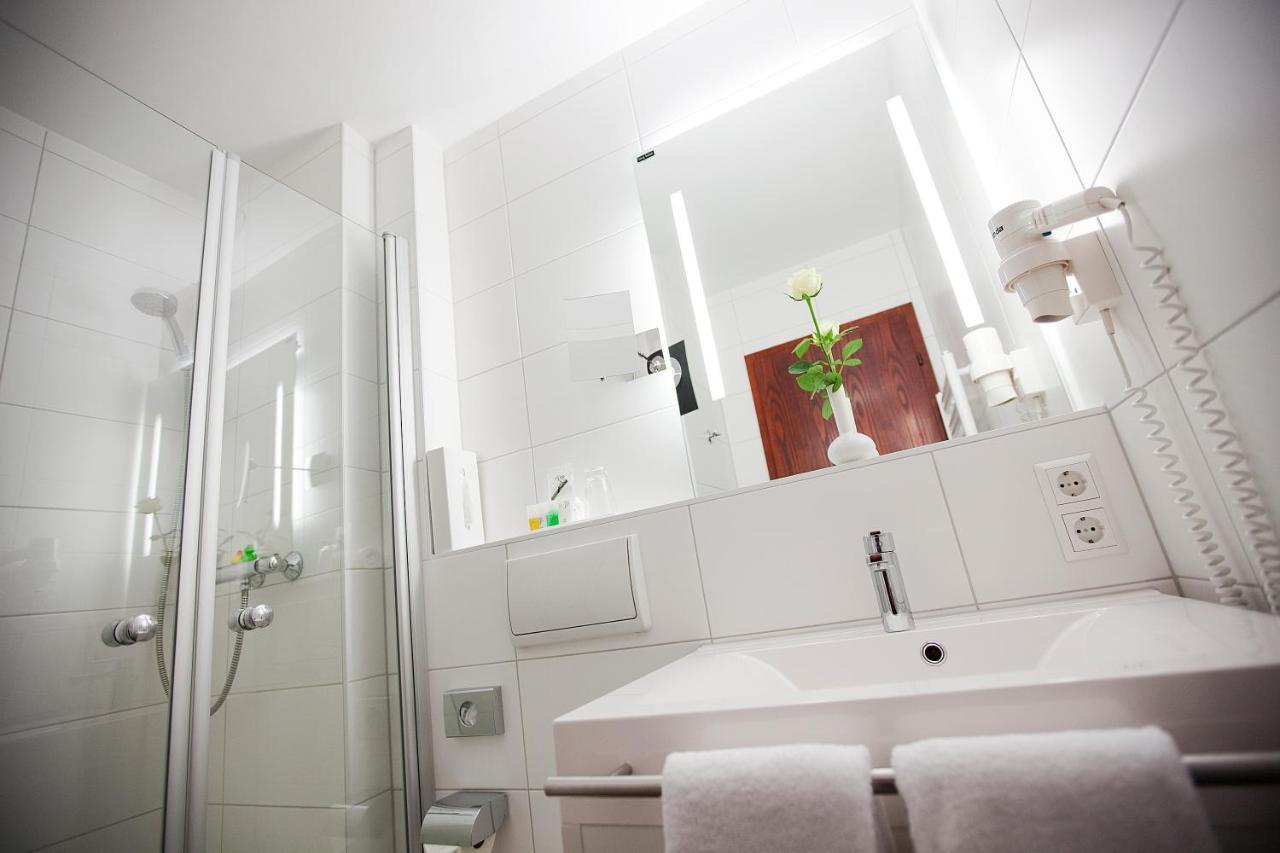 Hotel Krone Ohg Gerlingen Extérieur photo