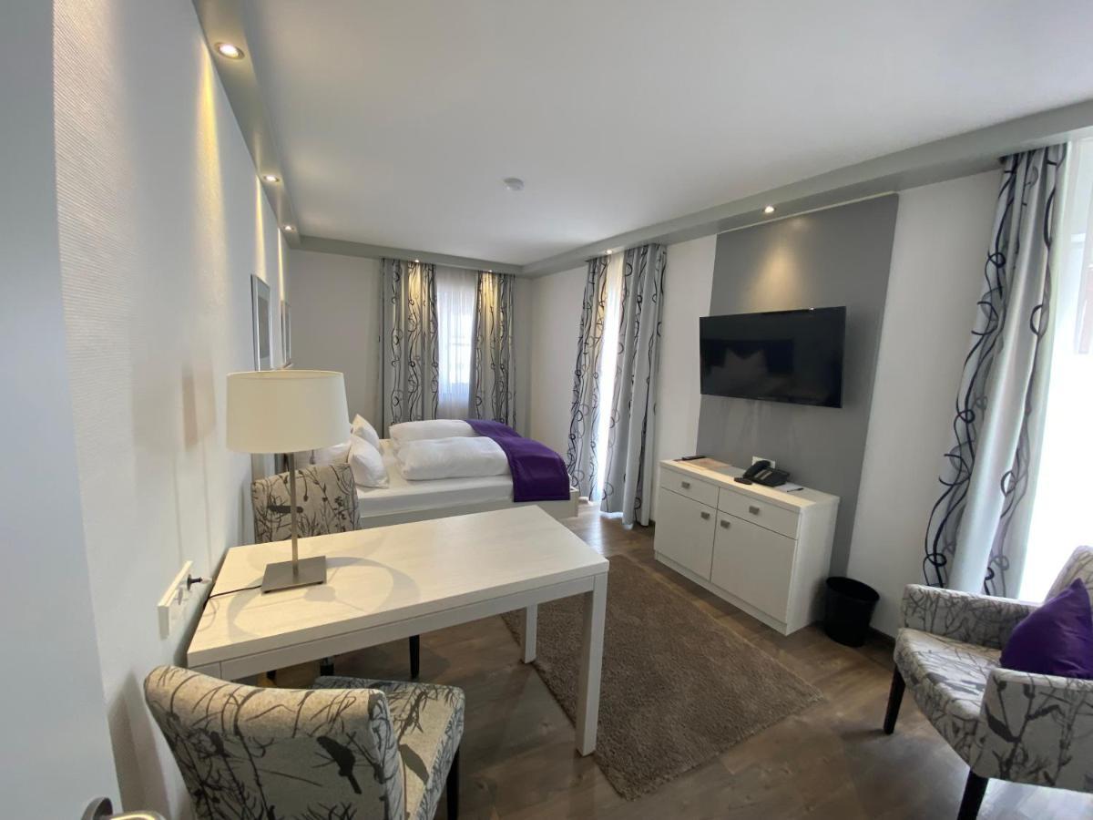 Hotel Krone Ohg Gerlingen Extérieur photo